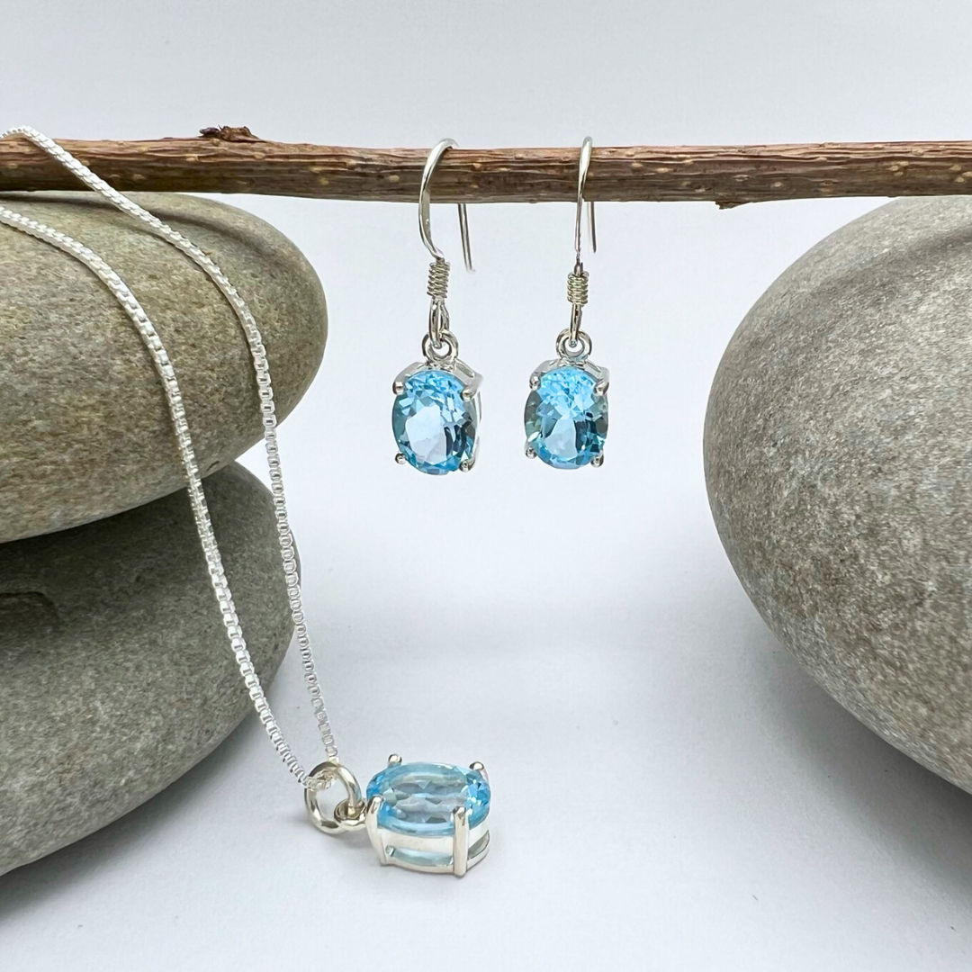 Oval Stone Sterling Silver Pendant