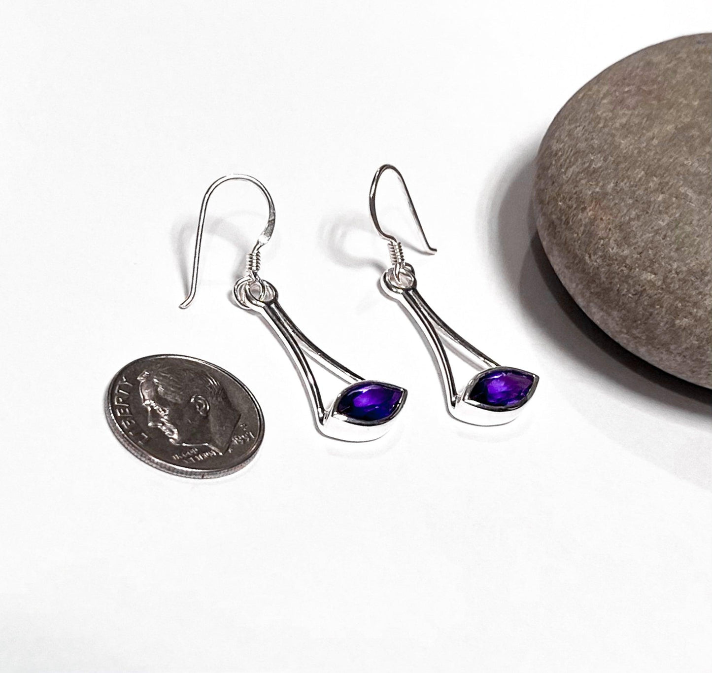 Sterling Silver Geometric Earring With Amethyst - Silver Parrot, Inc.