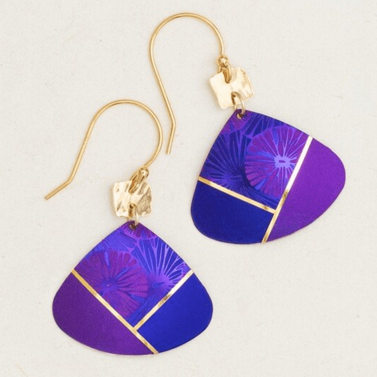 Holly Yashi Rowan Earrings - Silver Parrot, Inc.