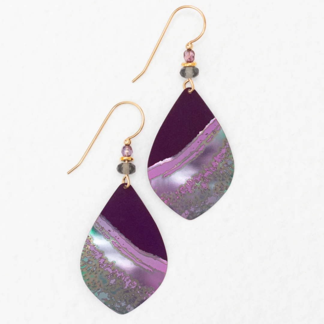 Holly Yashi Shorebreak Earrings - Purple Depths - Magenta with pink gash and speckled lighter purple niobium in an overall pointed teardrop shape - pink and clear beaded gold overlaid earwires.