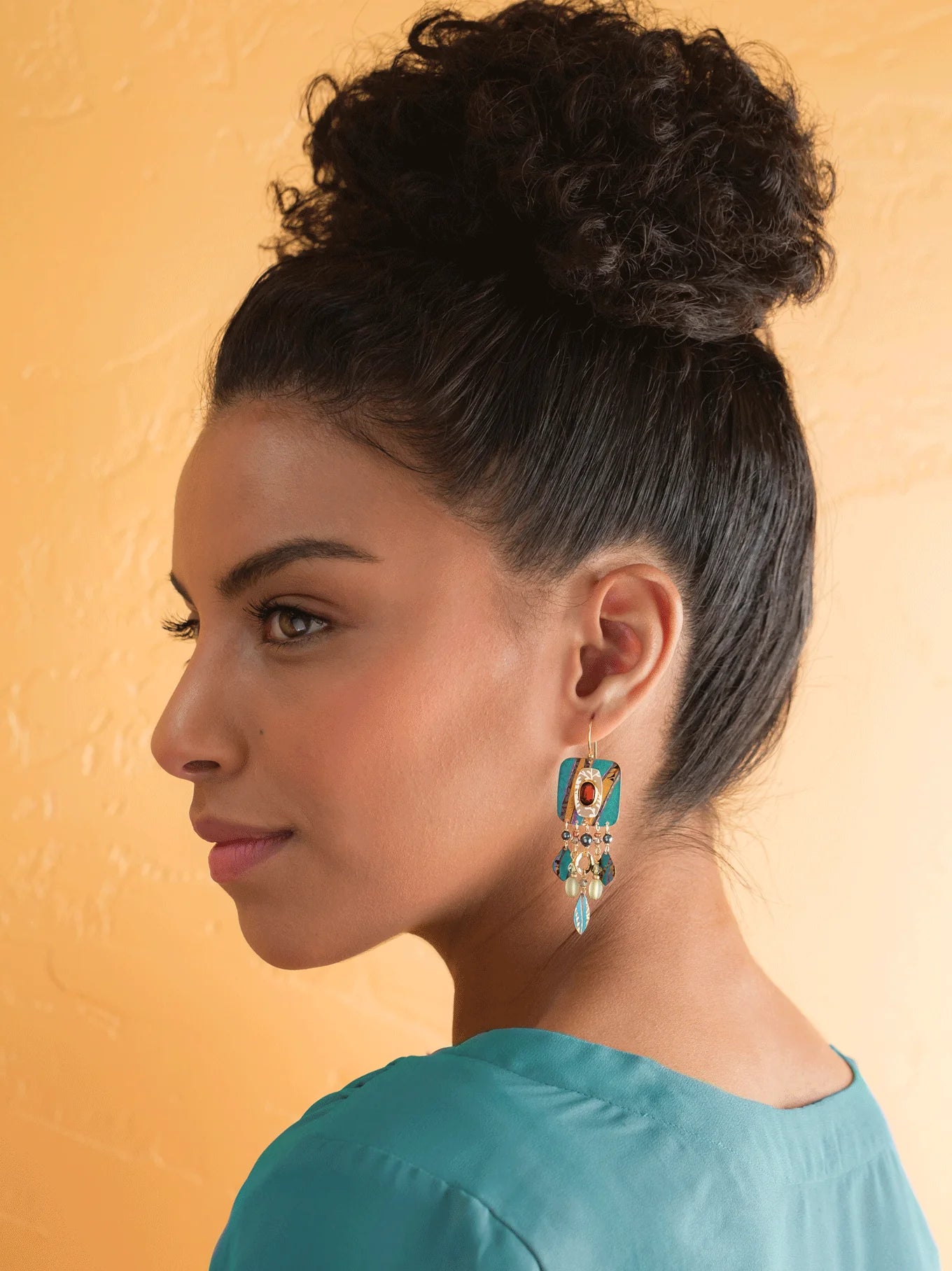 Holly Yashi Mystic Falls Eariings