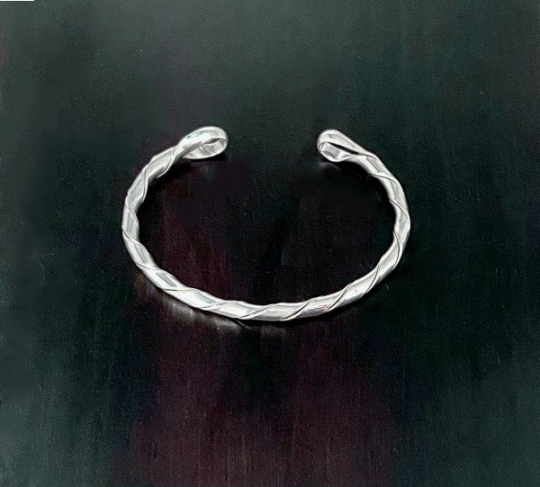 Simple And Exquisite Handmade Sterling Cuff