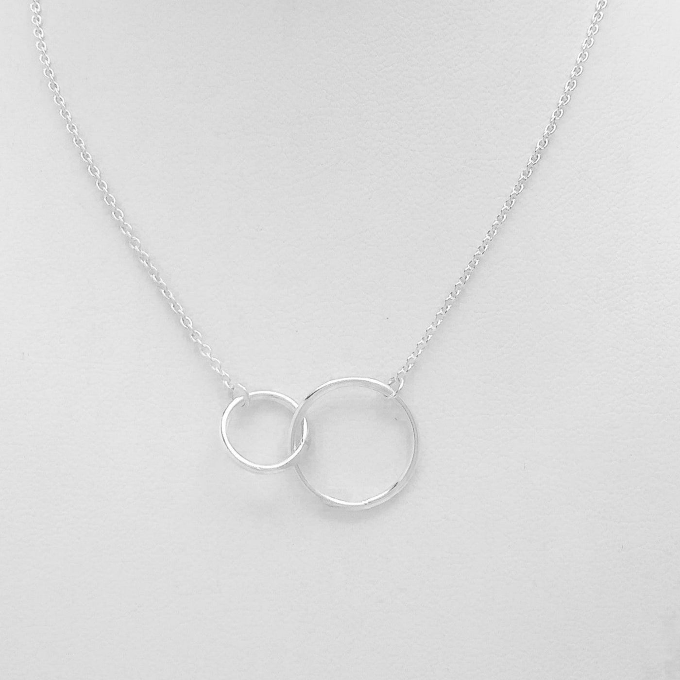 Sterling Silver Connected Circles Necklace - Silver Parrot, Inc. 