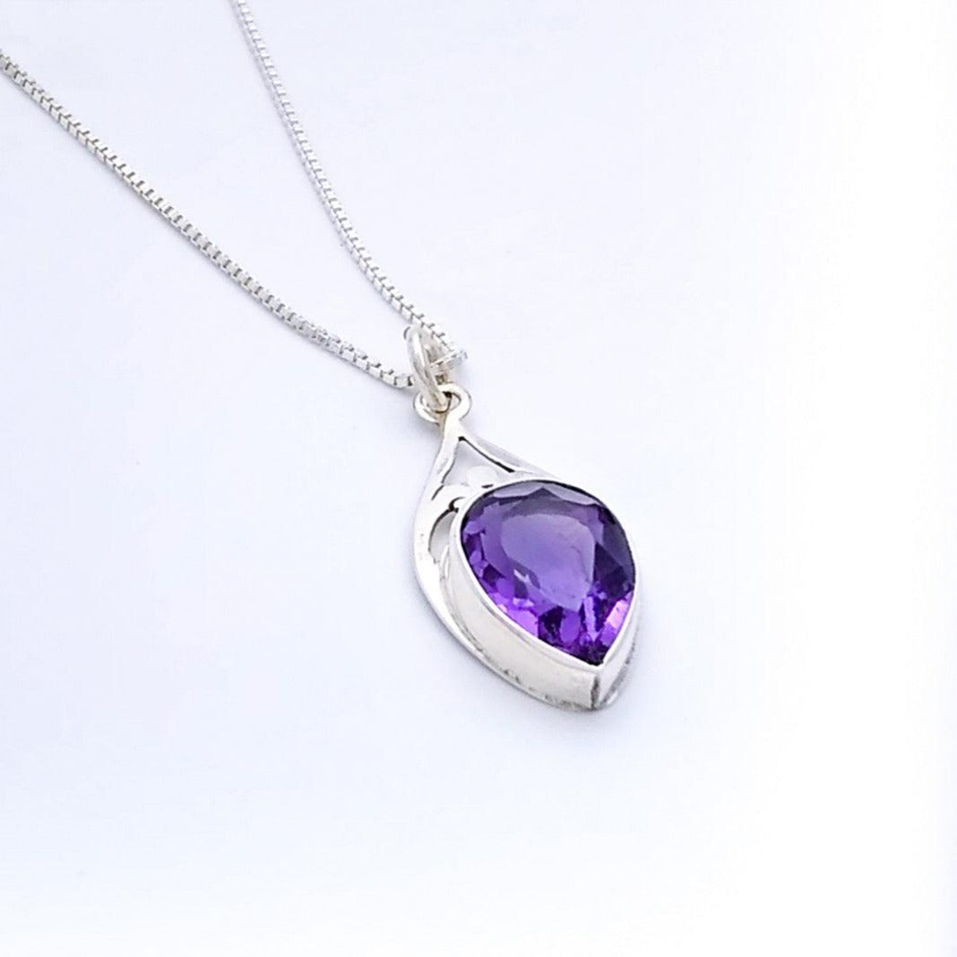Sterling Silver Pendant with Large Amethyst - Silver Parrot, Inc. 