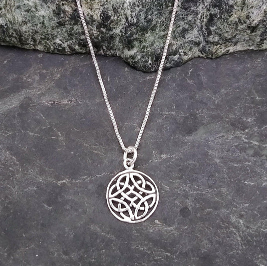 Round,Celtic Knot Sterling Silver Pendant. Nice Celtic Knot design in a 3/4" circle.  Urbansterlingsilver.com
