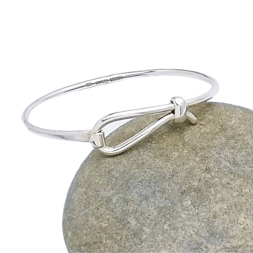 Sterling Silver Top Clasp Bangle - Silver Parrot, Inc. 