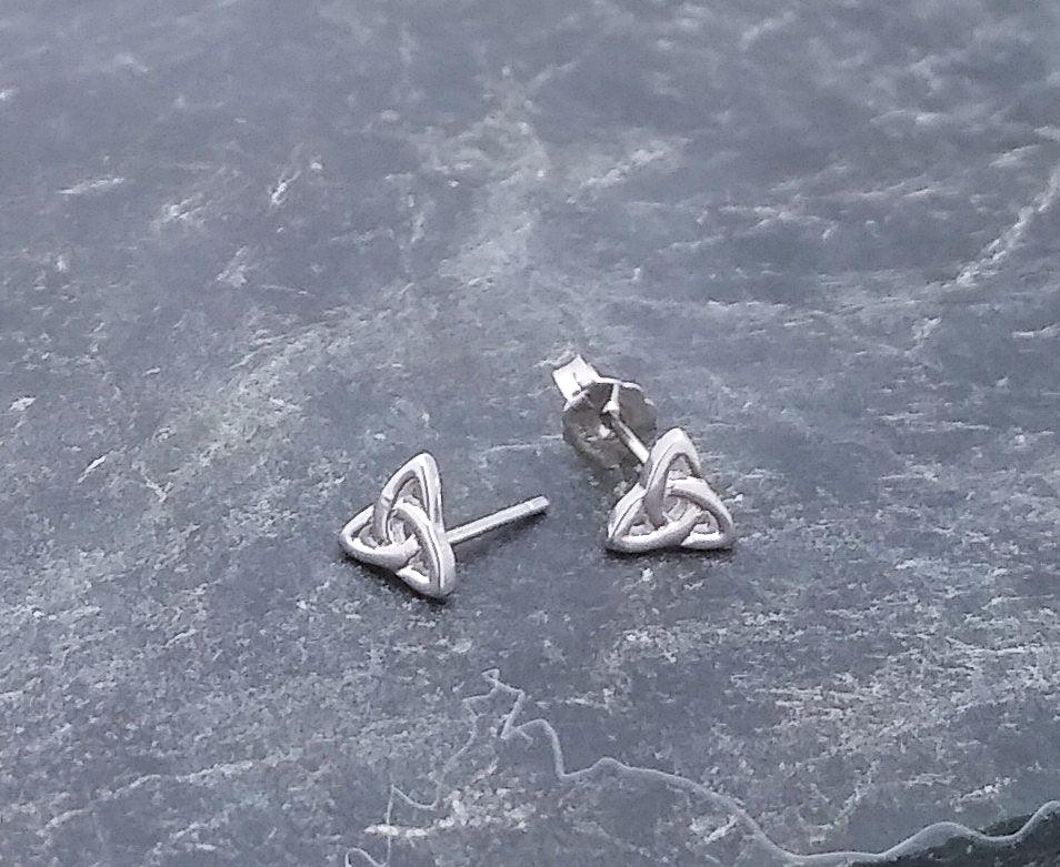 Small Sterling Celtic Knot Stud - Silver Parrot, Inc. 